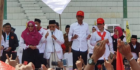 Massa di Karawang Kecewa Tiga Kartu Sakti Baru Jokowi Dianggarkan di 2020