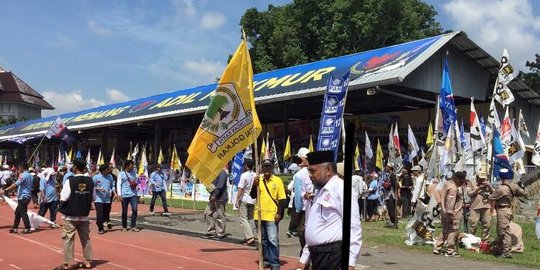 Lagi, Bendera Partai Golkar Berkibar Saat Kampanye Prabowo di Solo