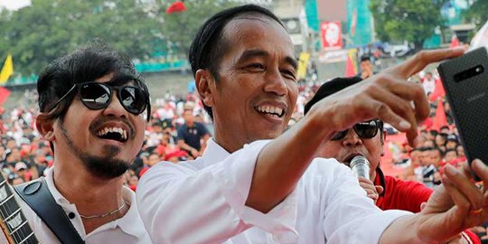 Jokowi Pertimbangkan Pengadaan Dana Operasional untuk Kepala Desa