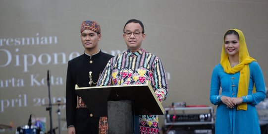 Tekan Kemacetan, Anies ingin Warga Jakarta Budayakan Berjalan Kaki