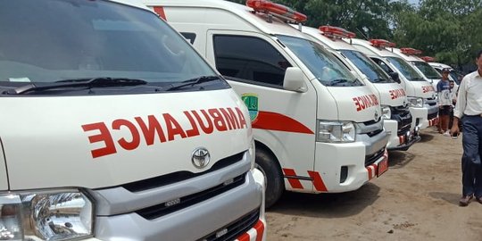 Di Makassar ada Ambulans Gratis Khusus untuk Caleg Stres