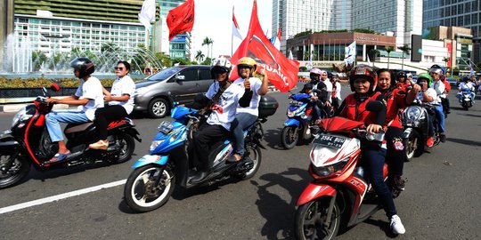 Persiapan Massa Pendukung Jokowi-Ma'ruf Amin Ikuti Kampanye Akbar di GBK