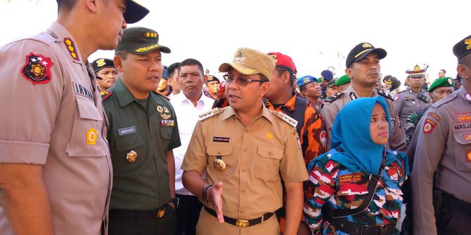 Pasang Badan Untuk 15 Camat Dukung Jokowi, Wali Kota Makassar Langgar Etika