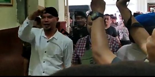 Cuma Bisa Nyoblos 2 Surat Suara, Ahmad Dhani Gunakan Hak Pilih di Rutan Medaeng