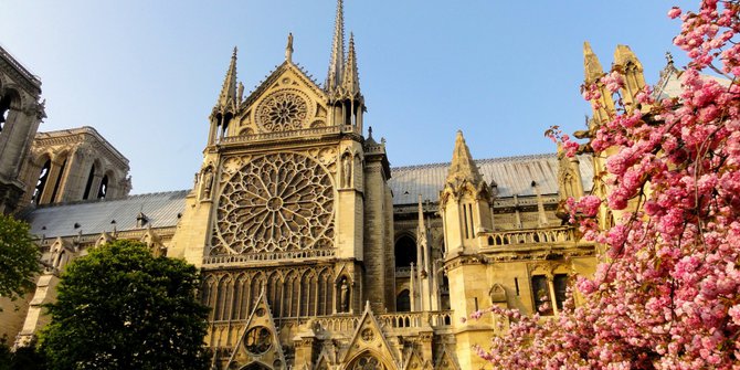 5 Alasan Notre Dame Paris Sangat Penting Bagi Prancis
