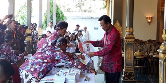 Sultan HB X Sebut Kertas Suara Lebih Baik Gambar  Orang  