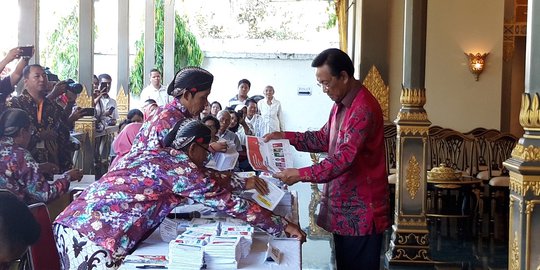Di TPS Sultan HB X & Mahfud MD, Jokowi-Ma'ruf Amin Menang Telak