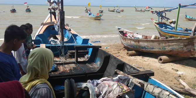 Terbakar saat Isi BBM Perahu di Tengah Laut, Satu Nelayan Tuban Hilang