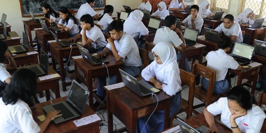 4,27 Juta Pelajar SMP dan MTS Ikuti UN Mulai 22-25 April