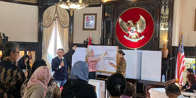 Penghitungan Surat Suara Hampir 9 Jam, Jokowi Tumbangkan Prabowo di Amerika Serikat