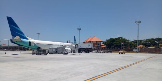 Gunung Agung Erupsi, Wisatawan Diminta Persiapkan Diri Jika Bandara Ditutup