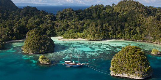 Speed Boat Angkut 5 Penumpang Hilang di Perairan Raja Ampat