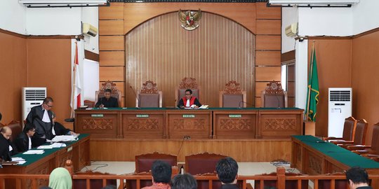 Masih Kumpulkan Bukti, Sidang Romahurmuziy Ditunda