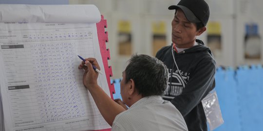 Bawaslu Minta Hitung Ulang 8.146 TPS di Surabaya, PDIP Curiga Ada Unsur Pesanan