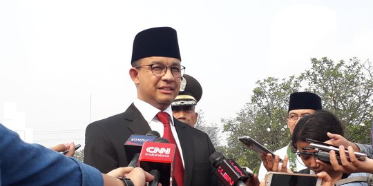 Anies Buka Sayembara Desain Seragam Satpol PP