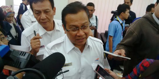 Naik Kereta Inspeksi, Bos KAI Cek Kesiapan Angkutan Lebaran 2019