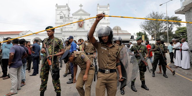 Interpol dan FBI Bantu Penyelidikan Serangan Bom di Sri Lanka