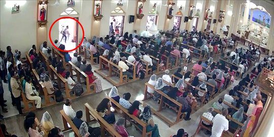 Penampakan Gerak-gerik Terduga Pelaku Bom Gereja di Sri Lanka