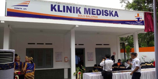 Dirut KAI Edi Sukmoro Resmikan Klinik Mediska Solo Balapan