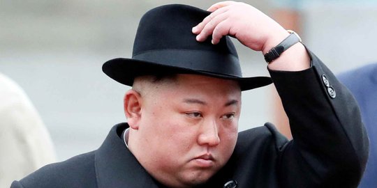 Ekspresi Kim Jong-un Saat Tiba di Rusia