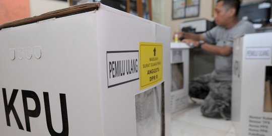 Kisah Haru, Ketua KPPS di Jakarta Meninggal Usai Pegangi Kotak Suara