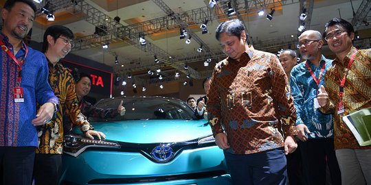 Keren, Toyota Pamer Kekuatan Penuh Mobil Hybrid selama IIMS 2019