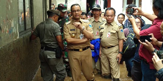 Anies Puji Imbauan Ahok agar Warga DKI Bantu Korban Banjir