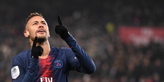 Detik-Detik Neymar Pukul Penonton Usai Rennes vs PSG Detik-Detik Neymar Pukul Penonton Usai Rennes vs PSG