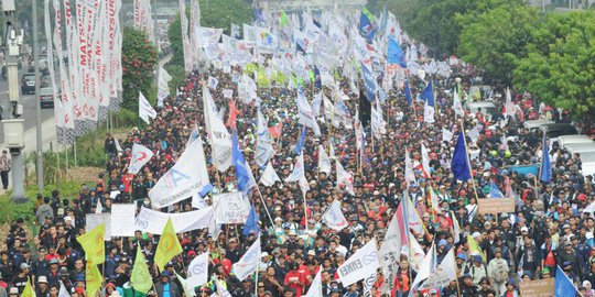 ditetapkan sebagai hari buruh