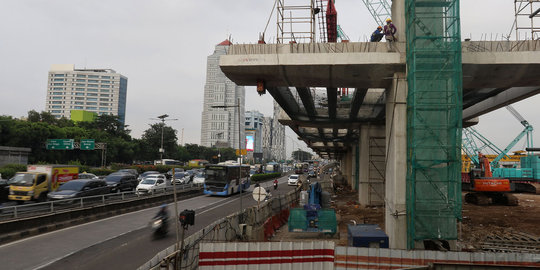 Meninjau Progres Pembangunan Jalur LRT