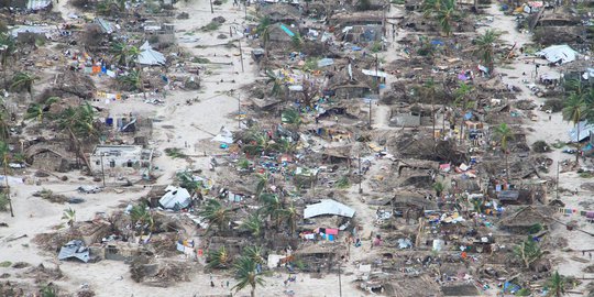 Terjang Mozambik, Topan Kenneth Tewaskan 38 Orang