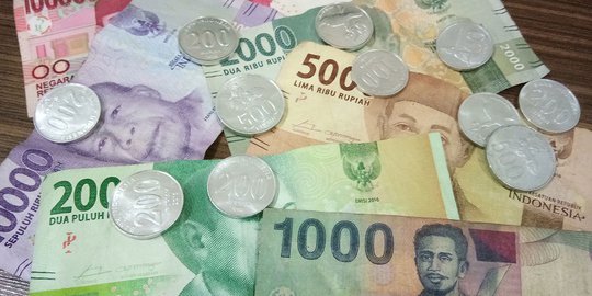 Nilai Tukar Rupiah Menguat Tipis di Level Rp14.206 per USD