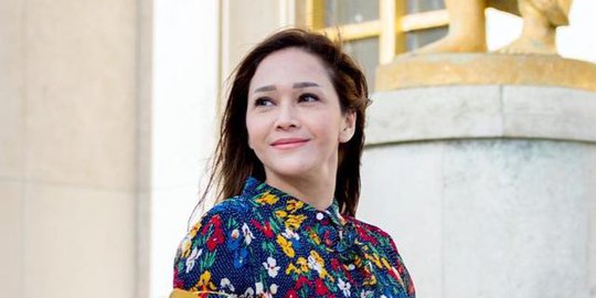 Maia Estianty Pamer Foto Bangun Tidur Tanpa Make Up, Warganet Puji Tetap Cantik