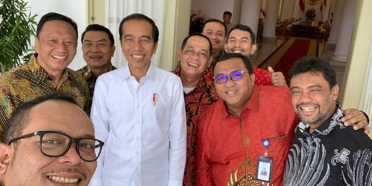 Jokowi ke Bupati Karanganyar: Enggak Usah Kampanye, Pilpres Sudah Selesai
