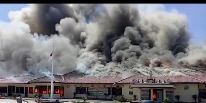 Kebakaran di Kantor Polres Lampung Selatan Diduga Akibat Korsleting Listrik