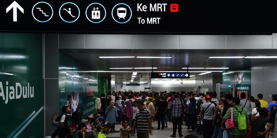 MRT Berlakukan Gerbong Khusus Wanita Hanya saat Jam Sibuk di Hari Kerja