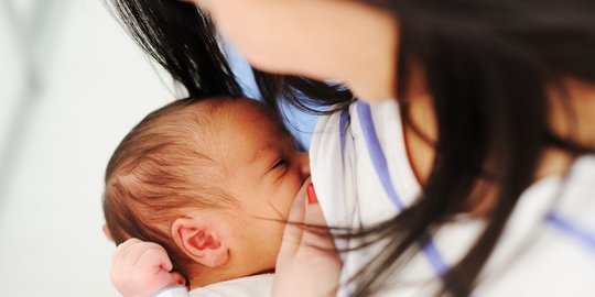 Ini Syarat Penting Sebelum memberikan Susu Tambahan bagi Bayi