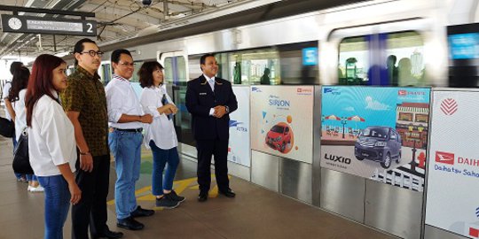 Daihatsu Branding Stasiun MRT Cipete Raya, Jakarta