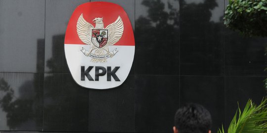 KPK Geledah Ruang Kerja Anggota DPR