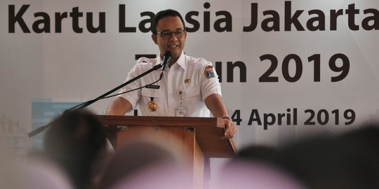 Anies Terima Kedatangan Imam Masjid dari Palestina di Balai Kota