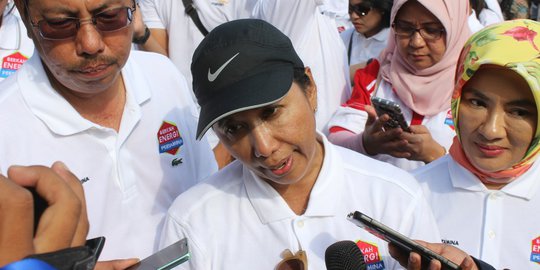 Menteri Rini Sebut Penurunan Harga Tiket Pesawat Jadi Kewenangan Kemenhub