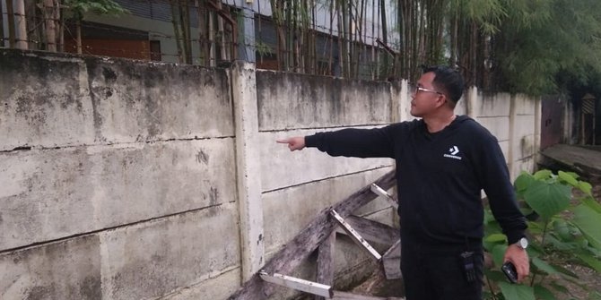 Rusak Ventilasi Udara, 30 Tahanan Polres Palembang Kabur Rusak Ventilasi Udara, 30 Tahanan Polres Palembang Kabur