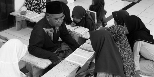 Pakai Rujukan Kitab Kuno, Muslim Aboge Probolinggo Baru Berpuasa Hari Ini