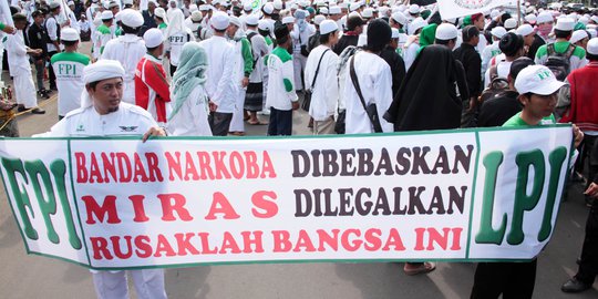 Sobri Lubis: Orang-Orang Doyan Maksiat yang Minta FPI Dibubarkan