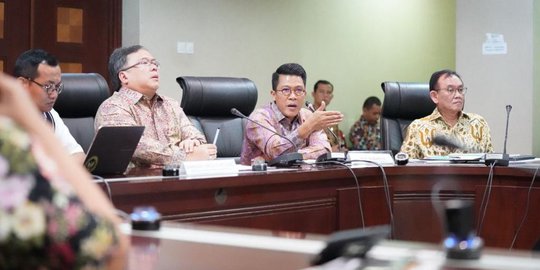 Pindahkan Ibu Kota, Pemerintah Diminta Segera Siapkan Payung Hukum