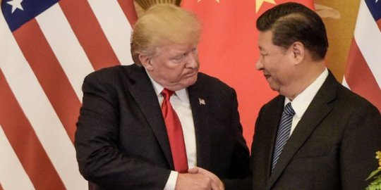 Perang Dagang AS-China Kian Memanas, Trump Bakal Bertemu Xi Jinping di KTT G20