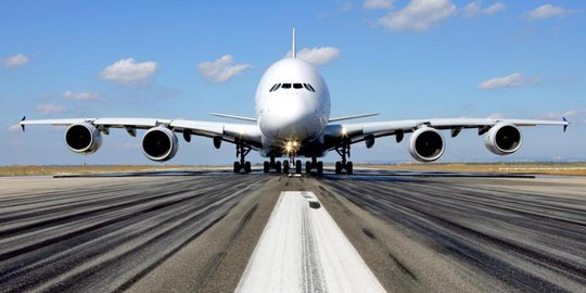 TBA Tiket Pesawat Turun, Garuda Indonesia Sebut Maskapai Bakal Tutup Rute Sepi