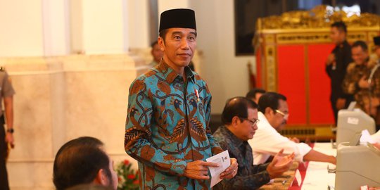 Jokowi Sebut Perpres ASN Bayar Zakat ke Baznas Tergantung Menag