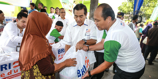 Berbagi Kebahagiaan di Bulan Ramadan, Bank BRI Kembali Salurkan 64 Ribu Paket Sembako