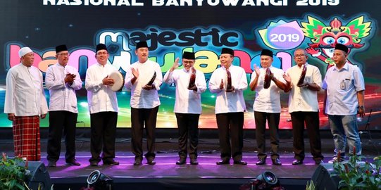 Ratusan Pelajar & Santri dari 20 Kota Meriahkan Festival Hadrah Banyuwangi